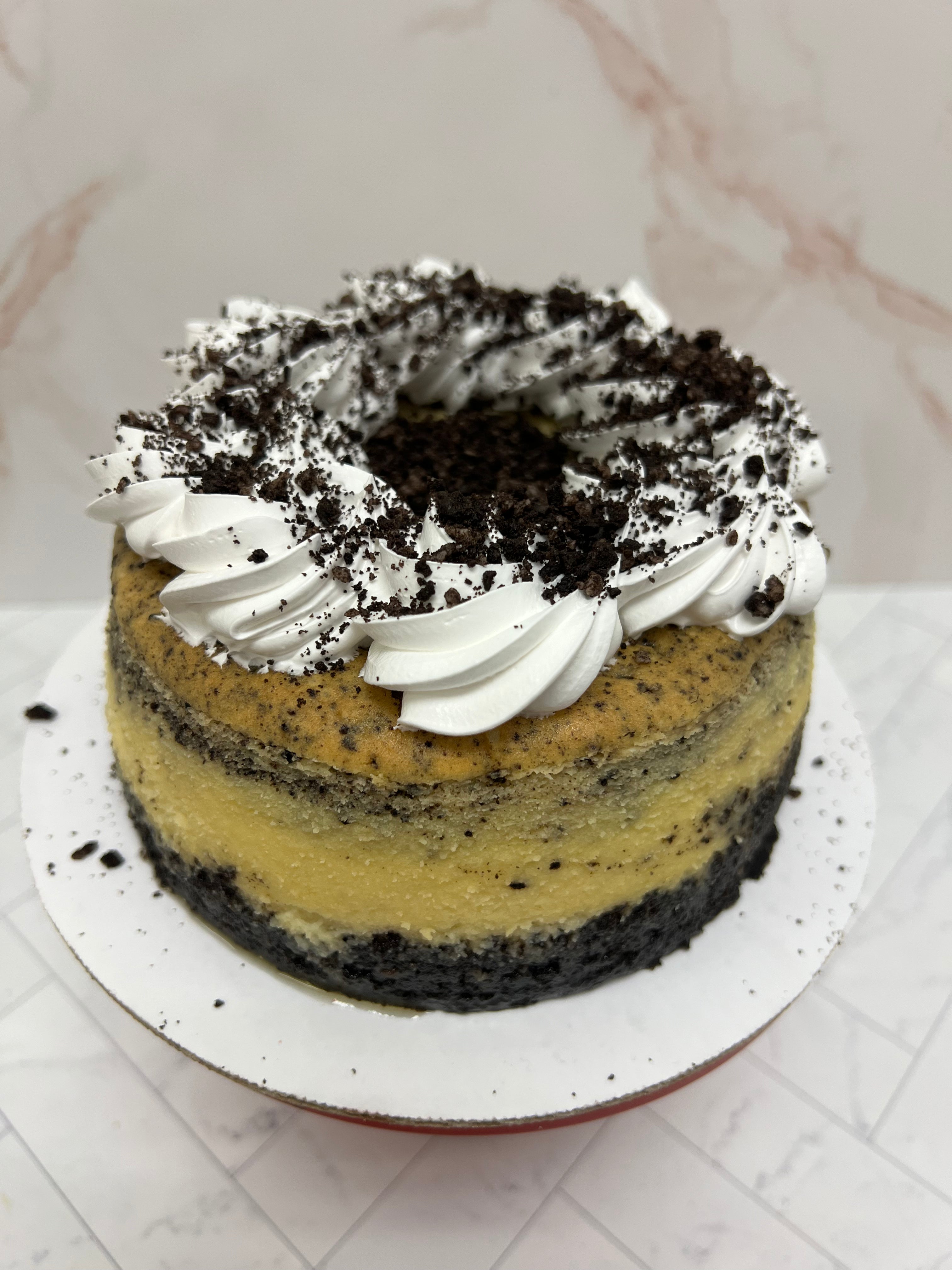 Cookie & Cream Cheesecake