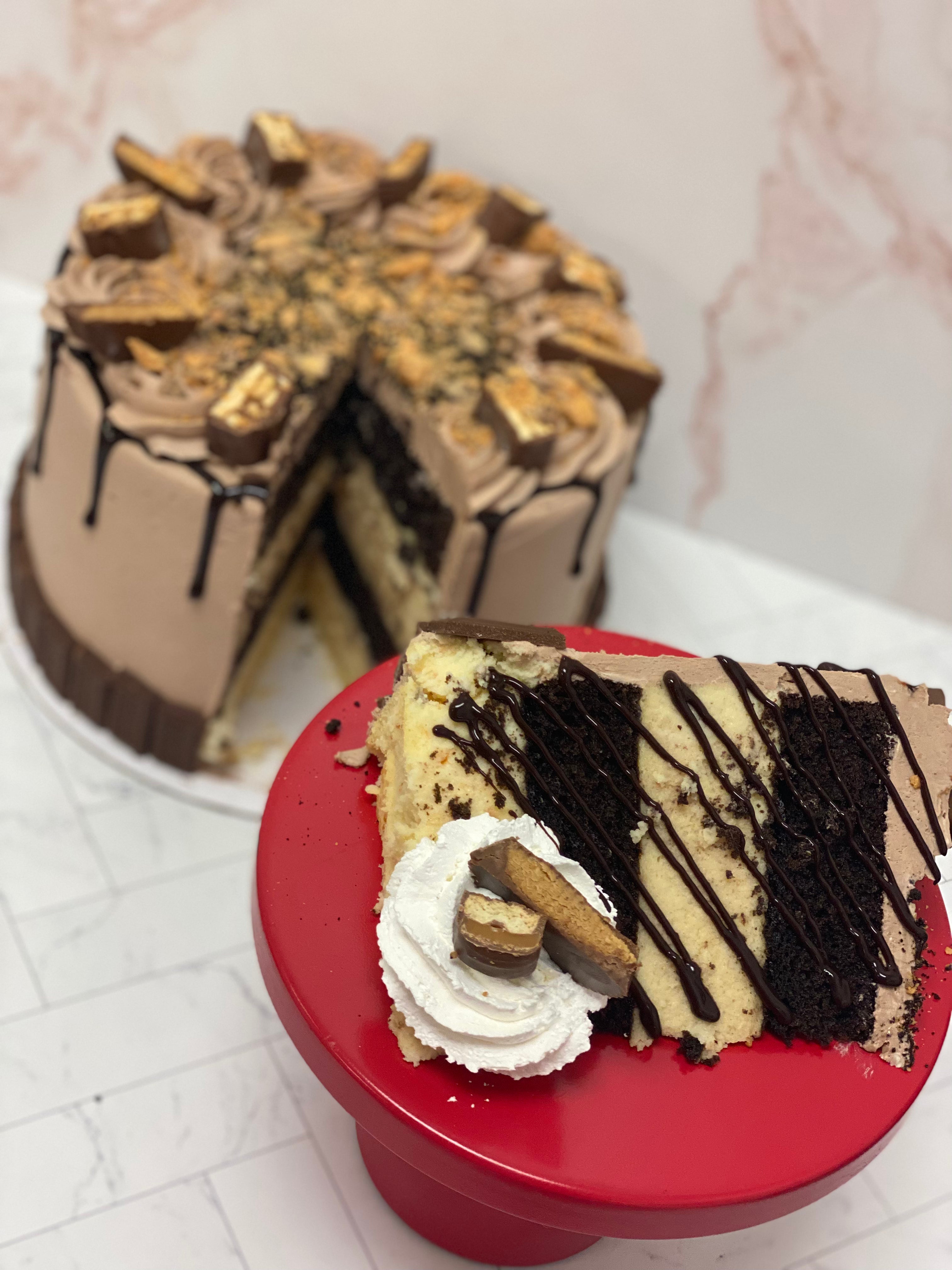Candy Crunch Overload Ultimate Cheesecake